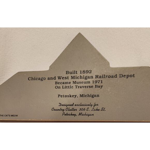 Cat’s Meow 1993 Petoskey Michigan History Museum Railroad Depot Country Clutter - Picture 3 of 3